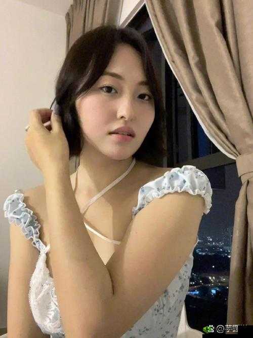 jzzjzzjzz 成熟丰满少妇:熟透的蜜桃,令人垂涎欲滴